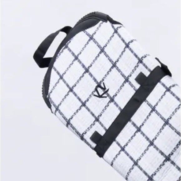 new! waterproof snowboard carrying coverlet B&W Lattice or Fire Plaid neoprene - Picture 14 of 16